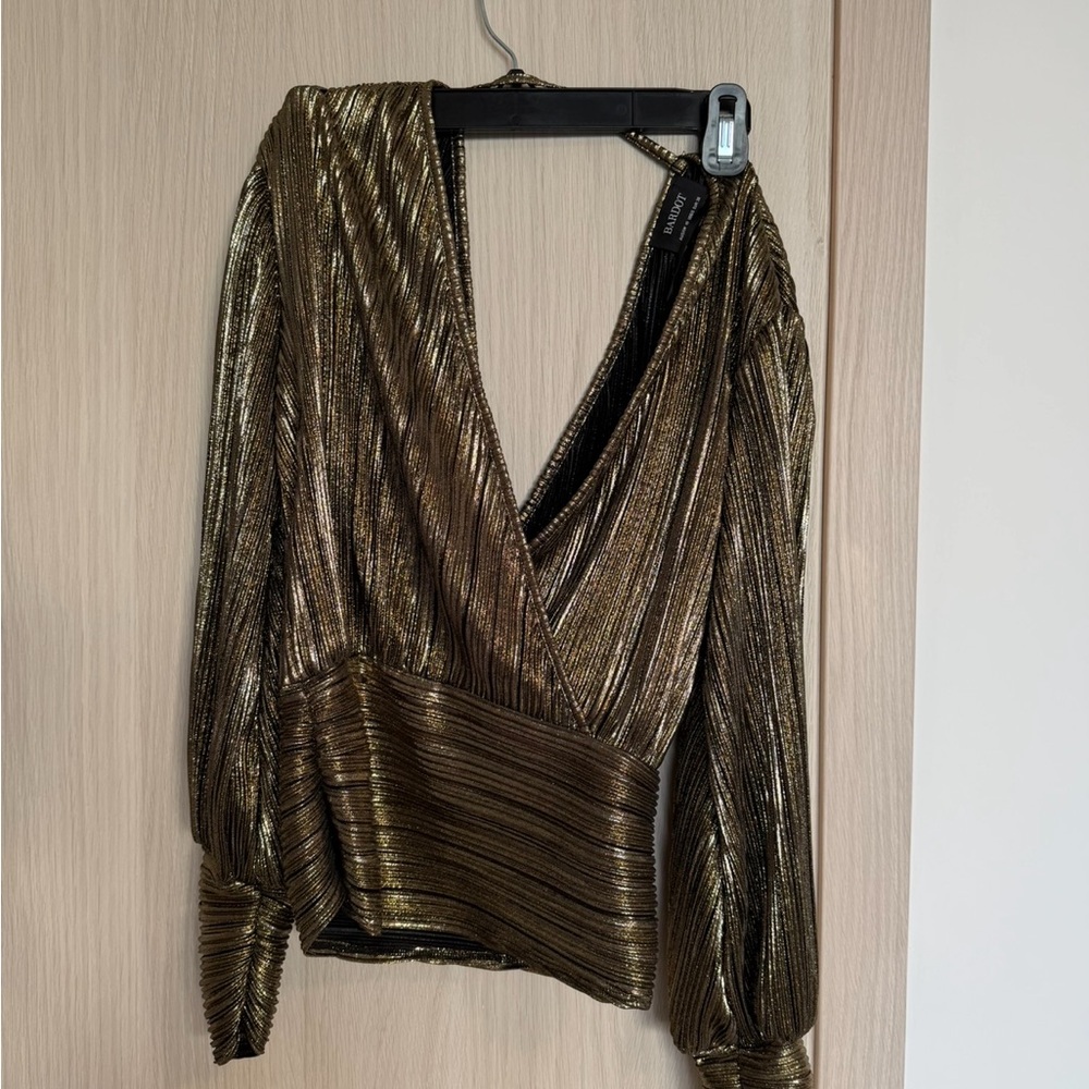Bardot Metallic Gold Surplice Long Sleeve Blouse - Picture 4 of 6